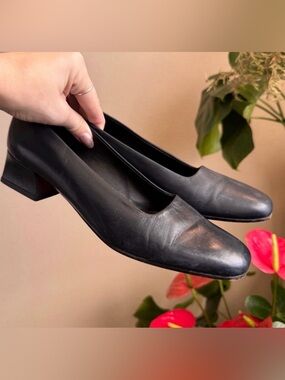 Vintage Black Leather Sesto Meucci Pumps Heels 8.5 N